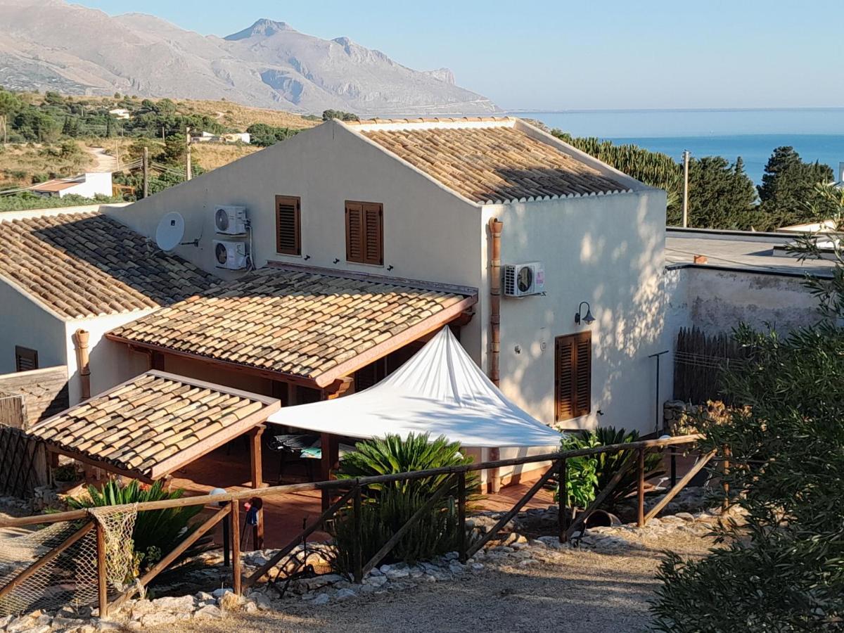 Mediterraneo Castellammare del Golfo Extérieur photo