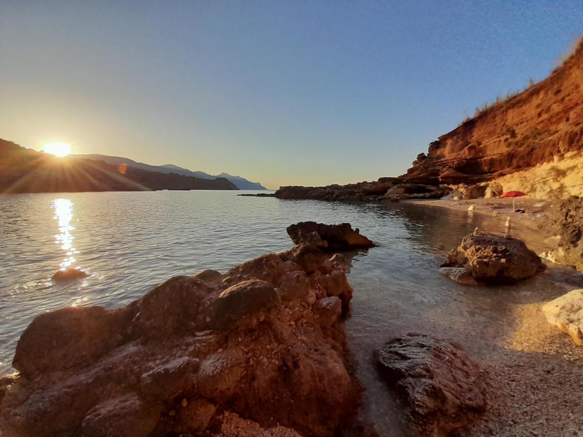 Mediterraneo Castellammare del Golfo Extérieur photo